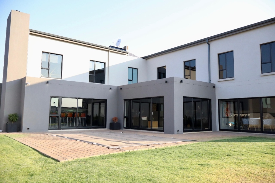 5 Bedroom Property for Sale in Cashan North West